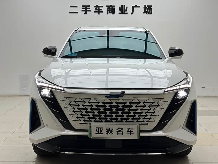 Фото 2 - Changan Oshan Z6 Hybrid