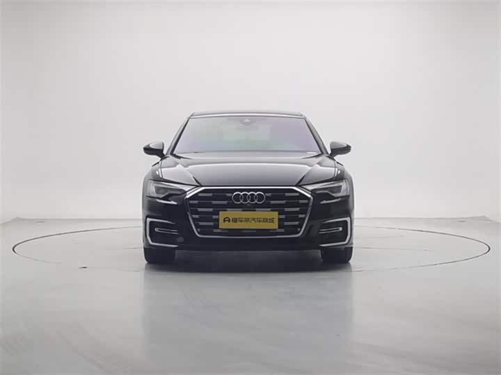 Фото 3 - Audi A6L