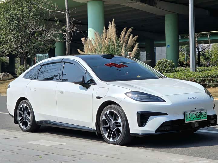 Фото 3 - GAC Aion RT