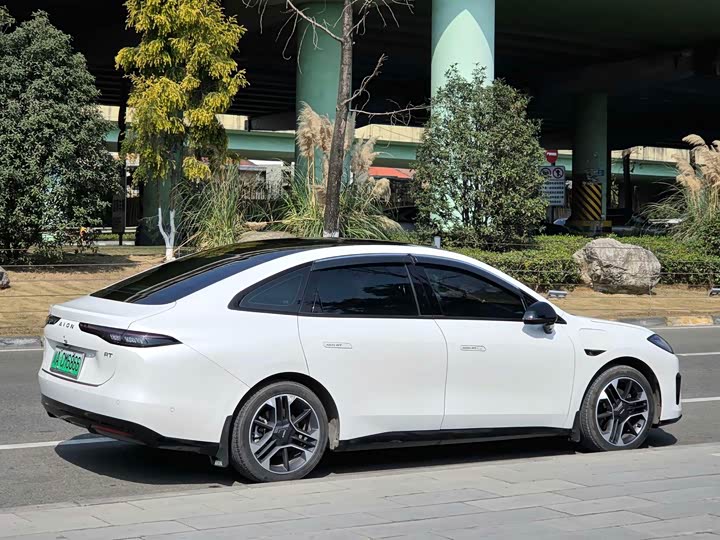 Фото 5 - GAC Aion RT