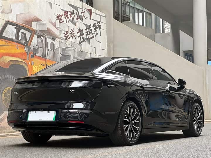 Фото 5 - Zeekr 007