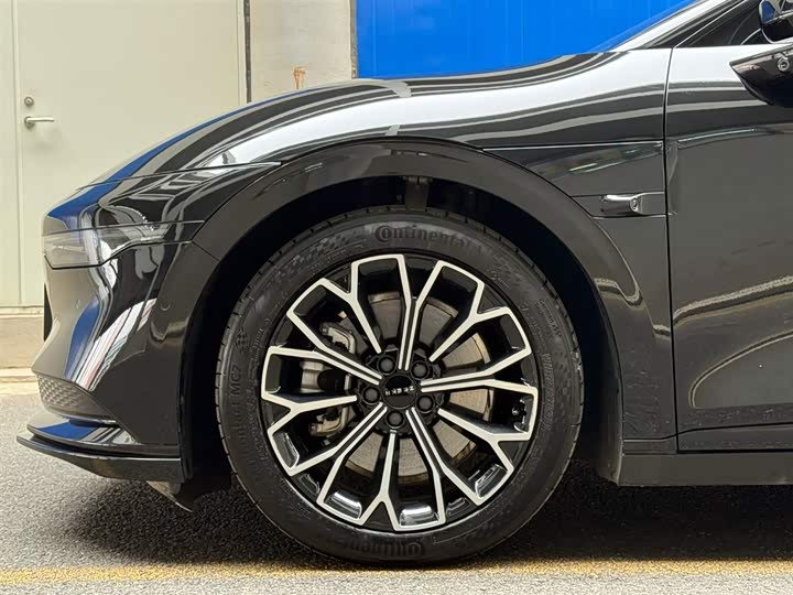 Фото 6 - Zeekr 007