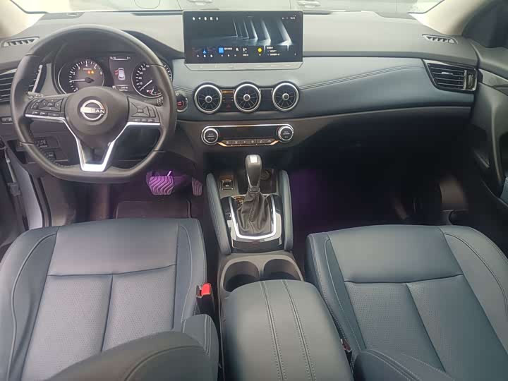 Фото 9 - Nissan Qashqai