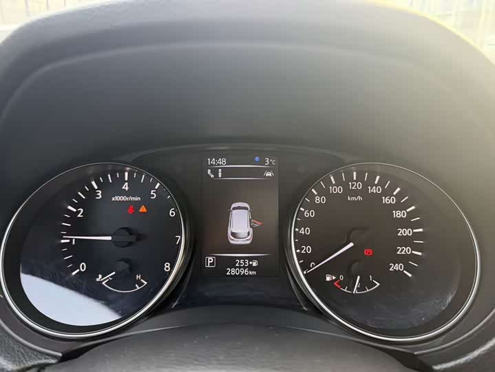 Фото 5 - Nissan Qashqai