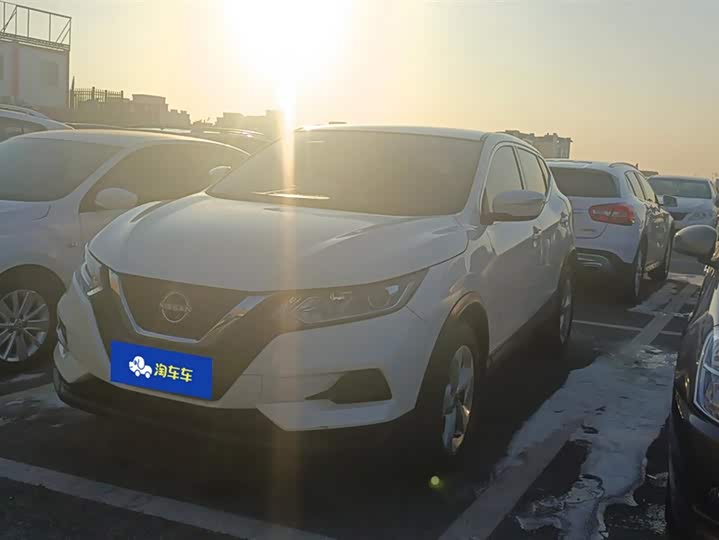 Фото 1 - Nissan Qashqai