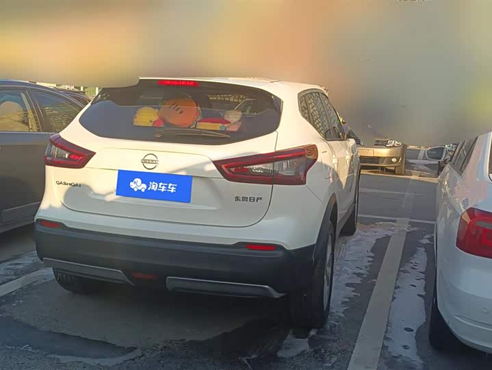 Фото 3 - Nissan Qashqai