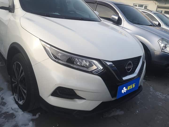 Фото 2 - Nissan Qashqai