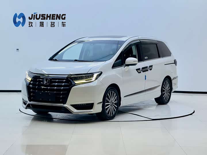 Фото 1 - Honda Elysion