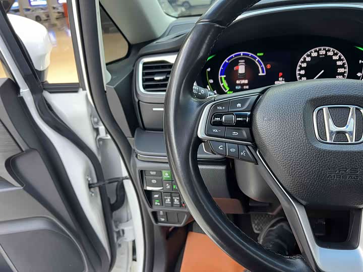 Фото 6 - Honda Elysion