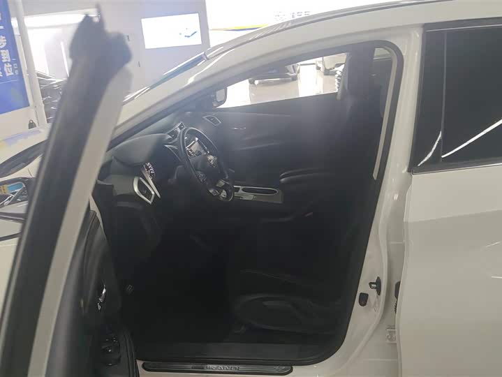 Фото 9 - Nissan Murano