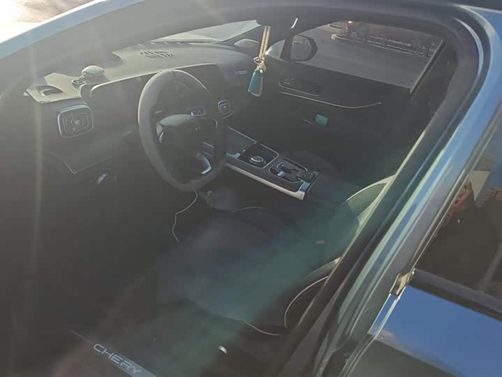 Фото 9 - Chery Tiggo 9