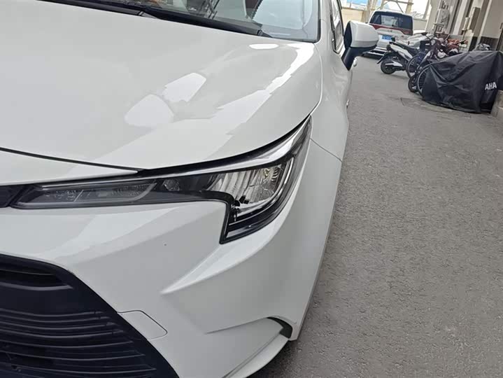 Фото 5 - Toyota Levin