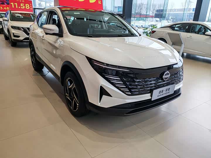 Фото 3 - Nissan Qashqai