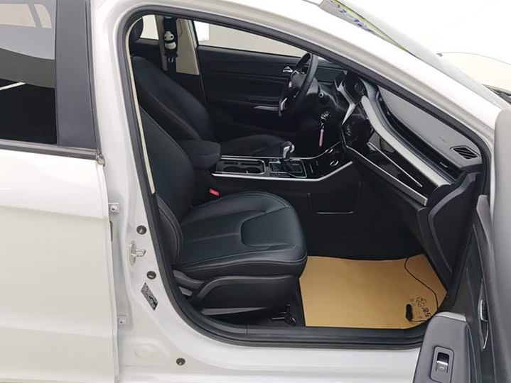 Фото 8 - Chery Arrizo 5