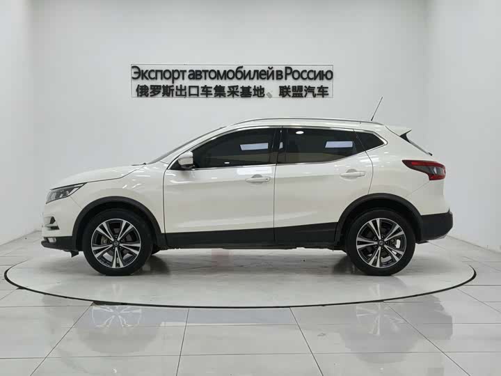 Фото 6 - Nissan Qashqai