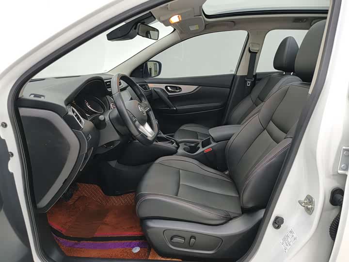 Фото 7 - Nissan Qashqai