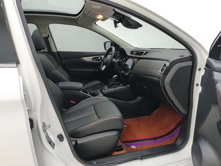 Фото 9 - Nissan Qashqai