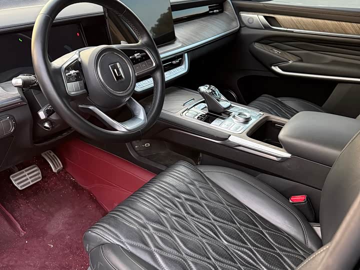 Фото 6 - Tank 500 Hybrid