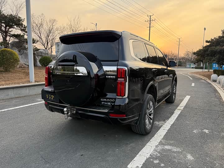 Фото 9 - Tank 500 Hybrid