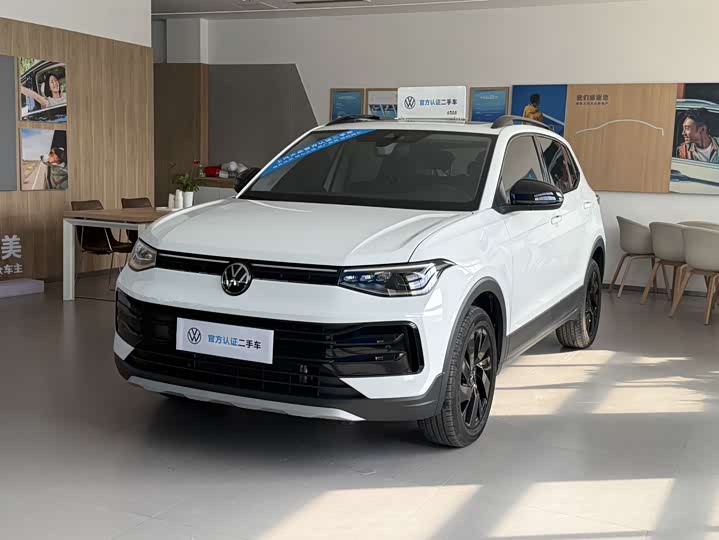 Фото 1 - Volkswagen Tharu