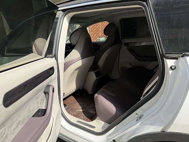 Фото 6 - Leapmotor C11