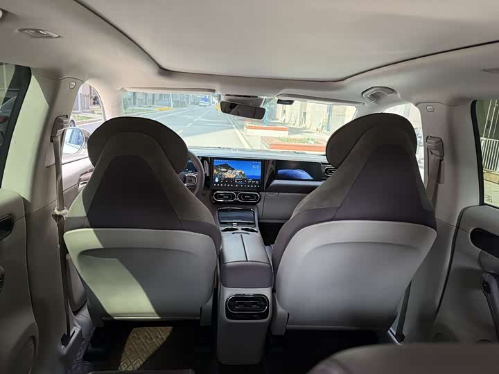 Фото 8 - Leapmotor C11