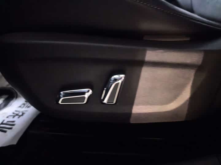 Фото 5 - Mazda CX-30