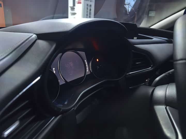 Фото 7 - Mazda CX-30