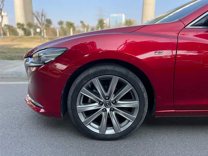 Фото 8 - Mazda Atenza