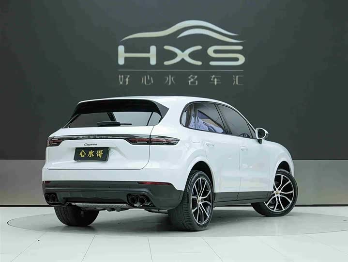 Фото 4 - Porsche Cayenne