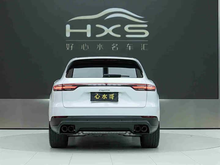 Фото 5 - Porsche Cayenne