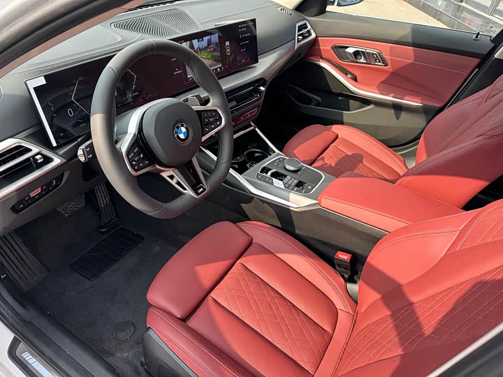 Photo 6 - BMW 3 Series