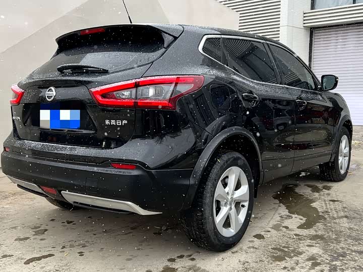 Фото 4 - Nissan Qashqai