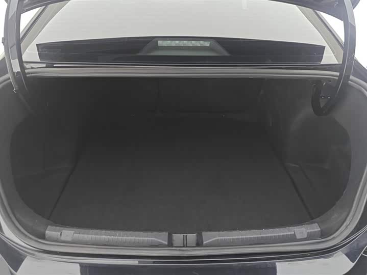 Photo 4 - Volkswagen Lavida