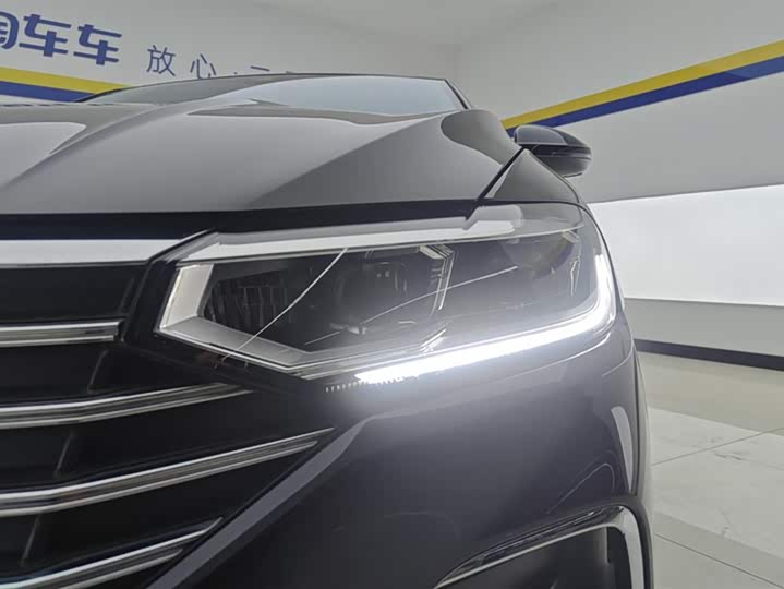 Photo 5 - Volkswagen Lavida