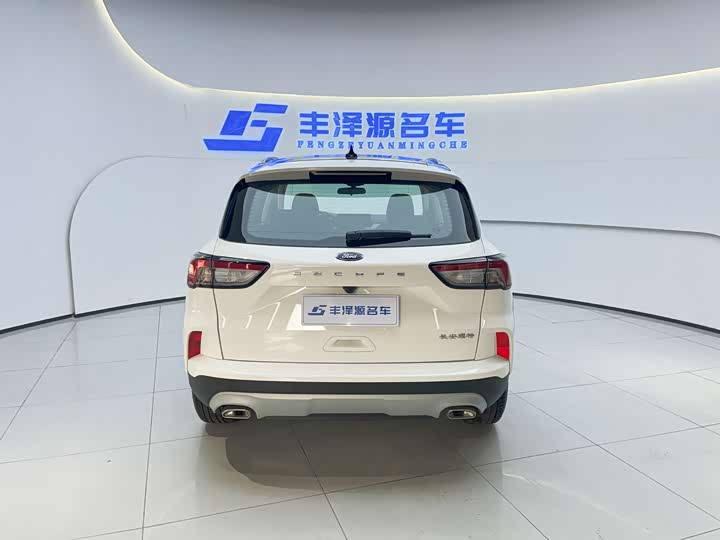 Фото 5 - Ford Escape