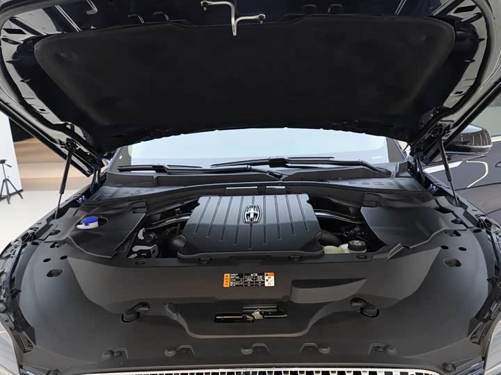 Фото 7 - Lincoln Aviator