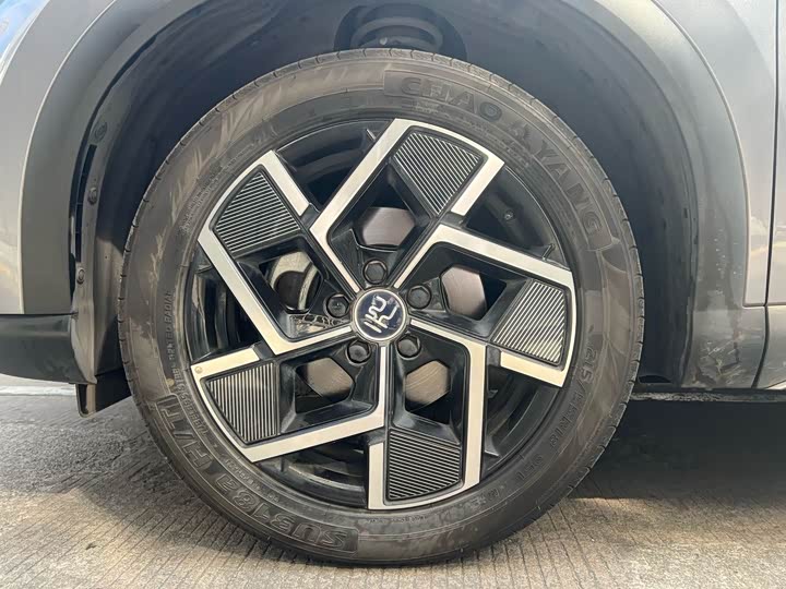 Фото 9 - BYD Yuan Plus