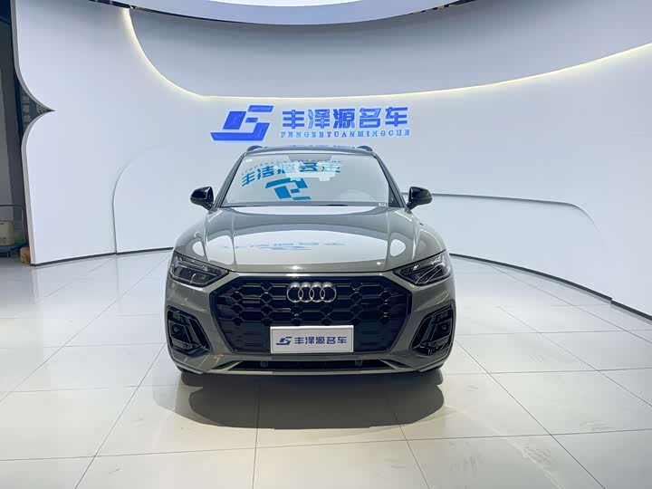 Фото 3 - Audi Q5L