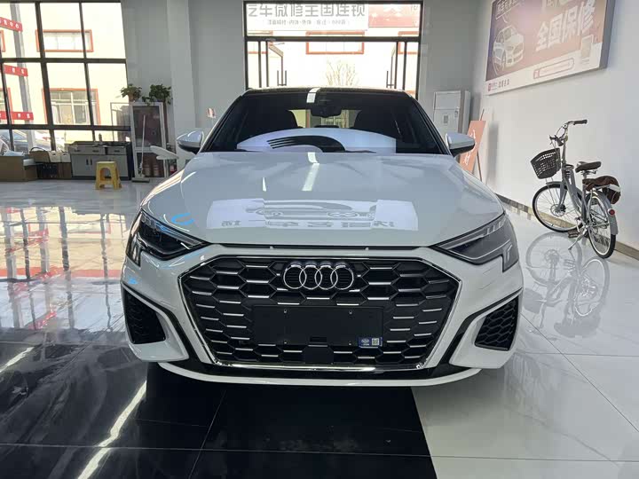 Фото 2 - Audi A3