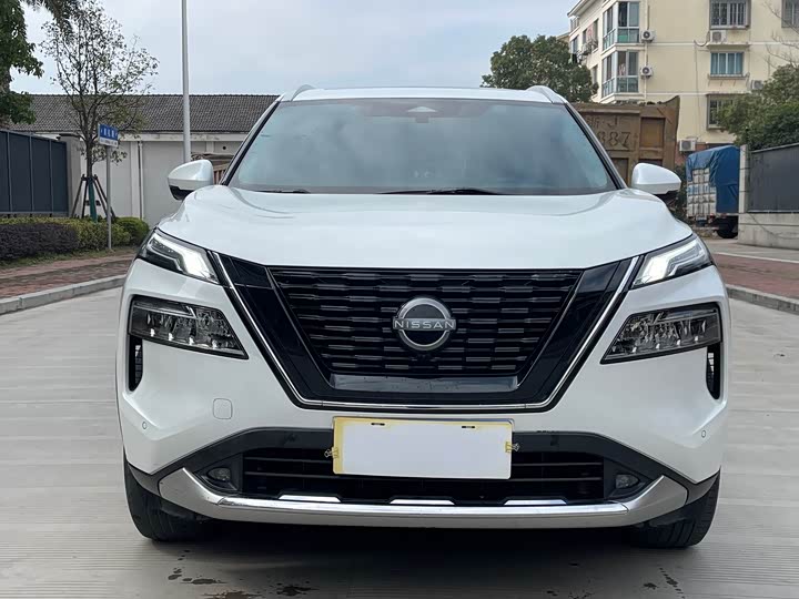 Фото 2 - Nissan X-Trail