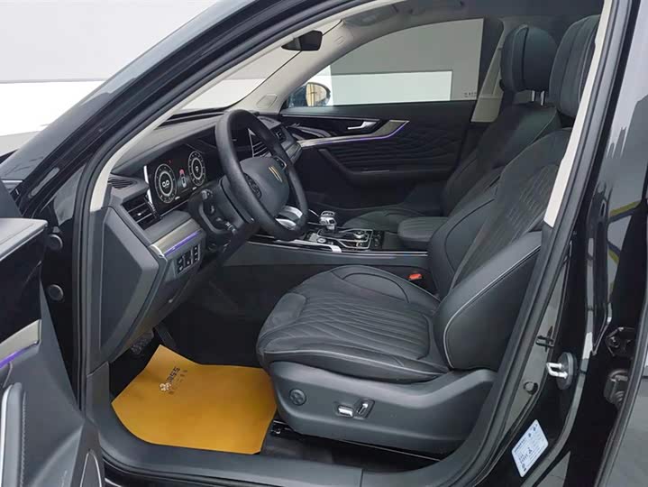 Photo 9 - Hongqi HS5