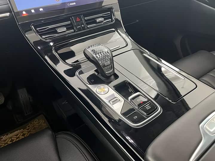 Фото 9 - GAC Trumpchi M8