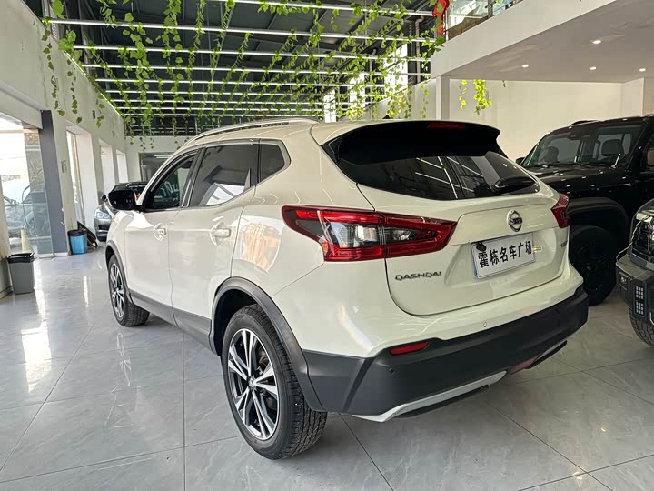 Фото 5 - Nissan Qashqai