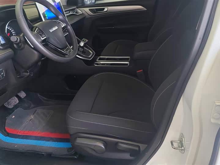 Фото 9 - Haval M6