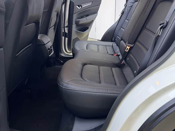 Фото 8 - Mazda CX-5