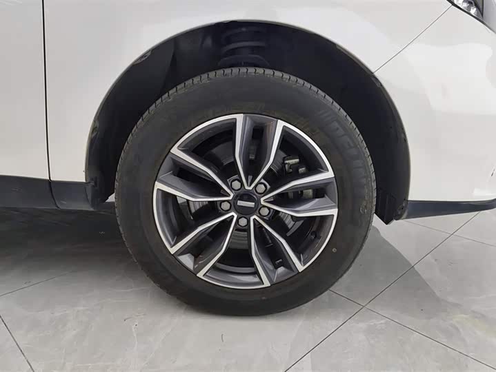 Фото 6 - Wey VV5