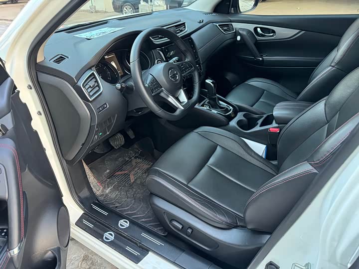 Фото 5 - Nissan Qashqai