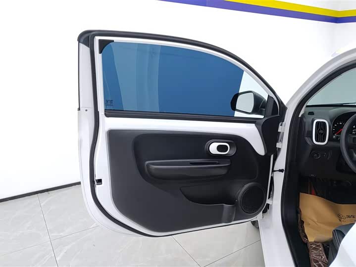 Фото 7 - Roewe Clever