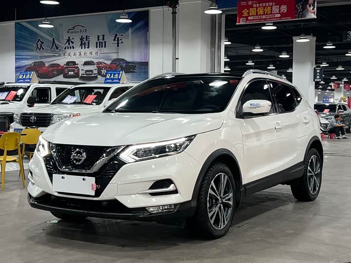 Фото 3 - Nissan Qashqai